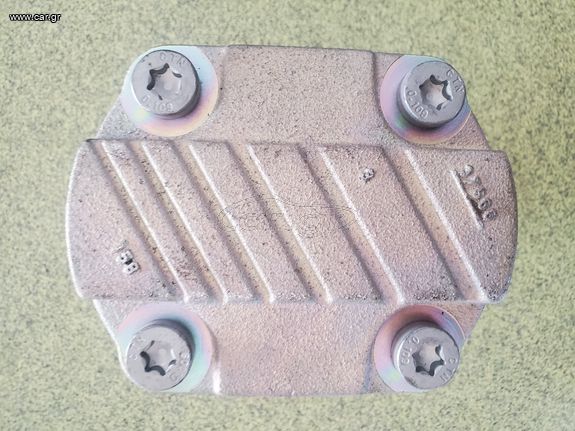 Αντλία λαδιού ψύξης Citaro Mercedes 0517725310